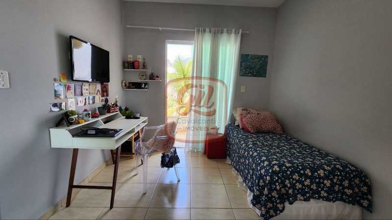 Casa de Condomínio à venda com 3 quartos, 240m² - Foto 18