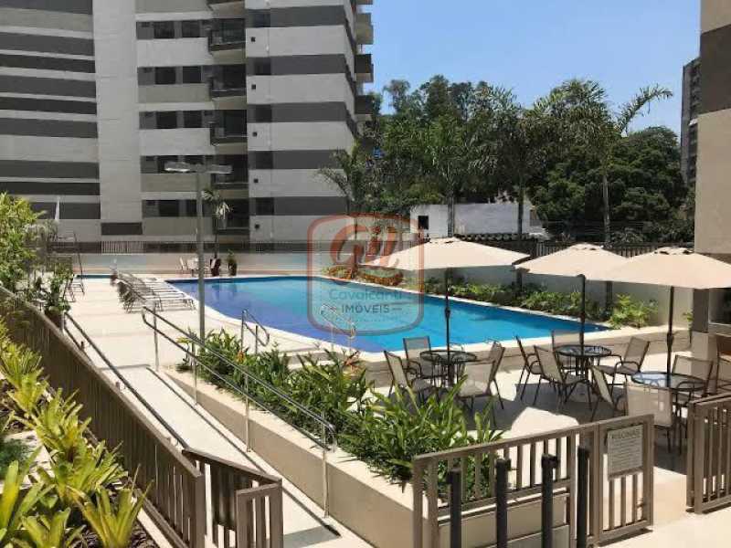 Apartamento à venda com 2 quartos, 60m² - Foto 4