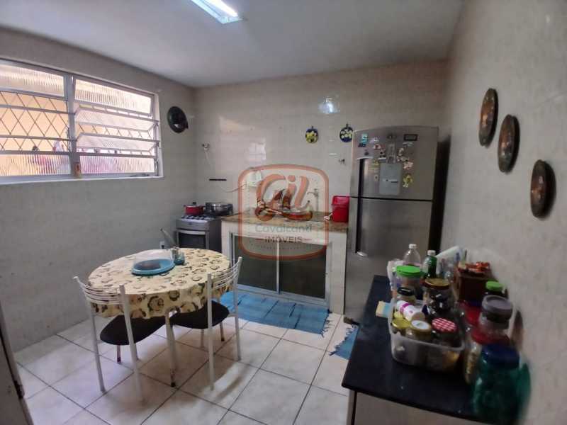 Casa de Vila à venda com 4 quartos, 190m² - Foto 4