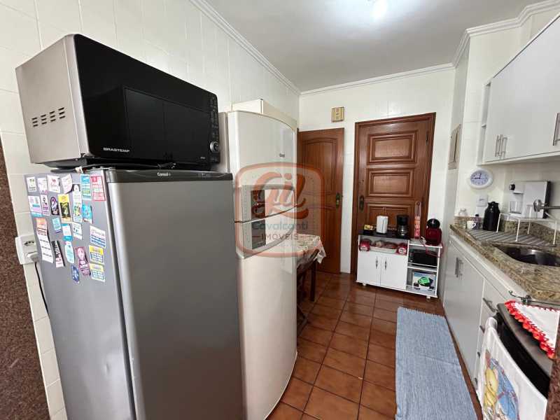 Apartamento à venda com 2 quartos, 71m² - Foto 24