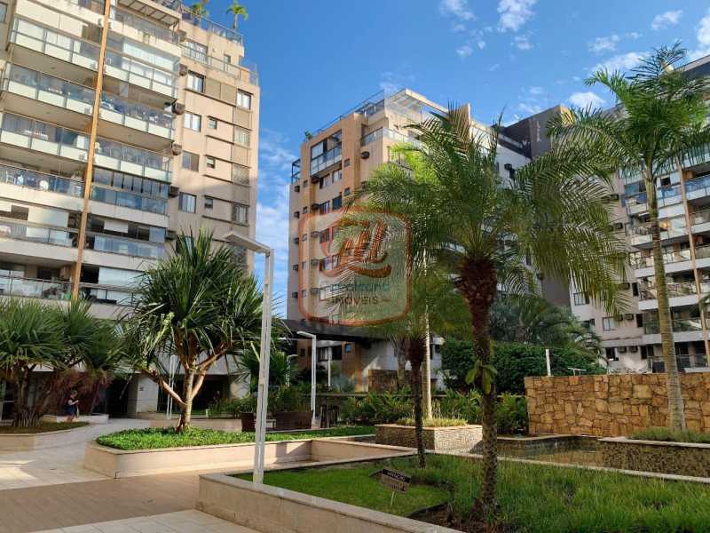 Apartamento à venda com 3 quartos, 82m² - Foto 2