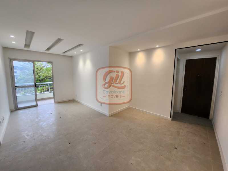 Apartamento à venda com 2 quartos, 74m² - Foto 1