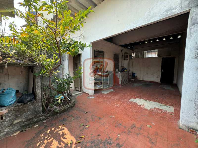 Casa à venda com 5 quartos, 192m² - Foto 1