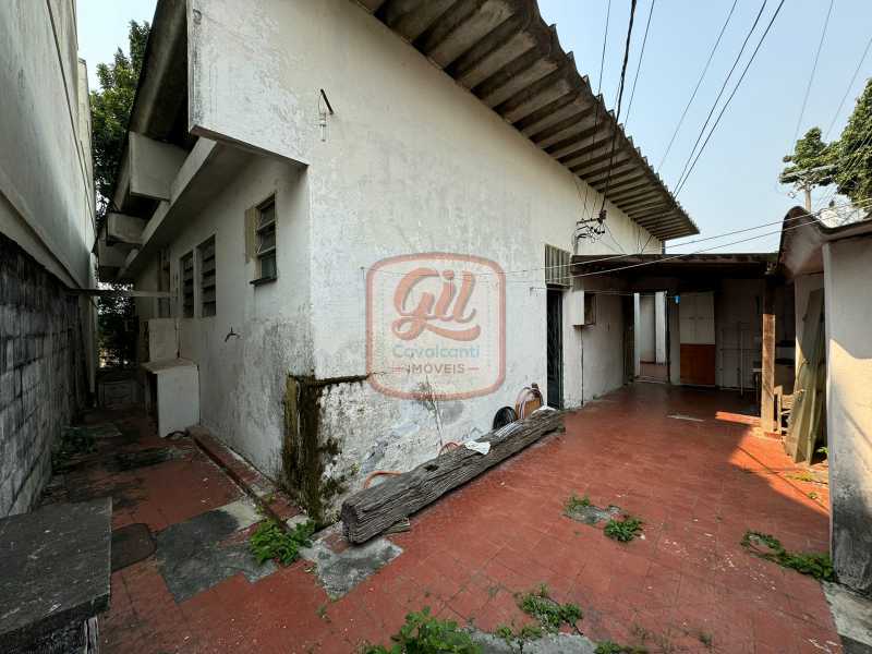 Casa à venda com 5 quartos, 192m² - Foto 2