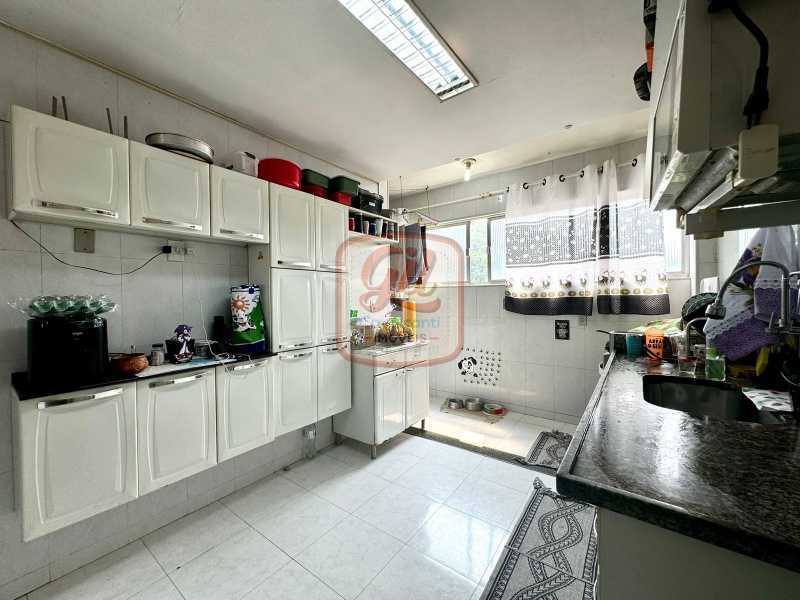 Apartamento à venda com 2 quartos, 82m² - Foto 8