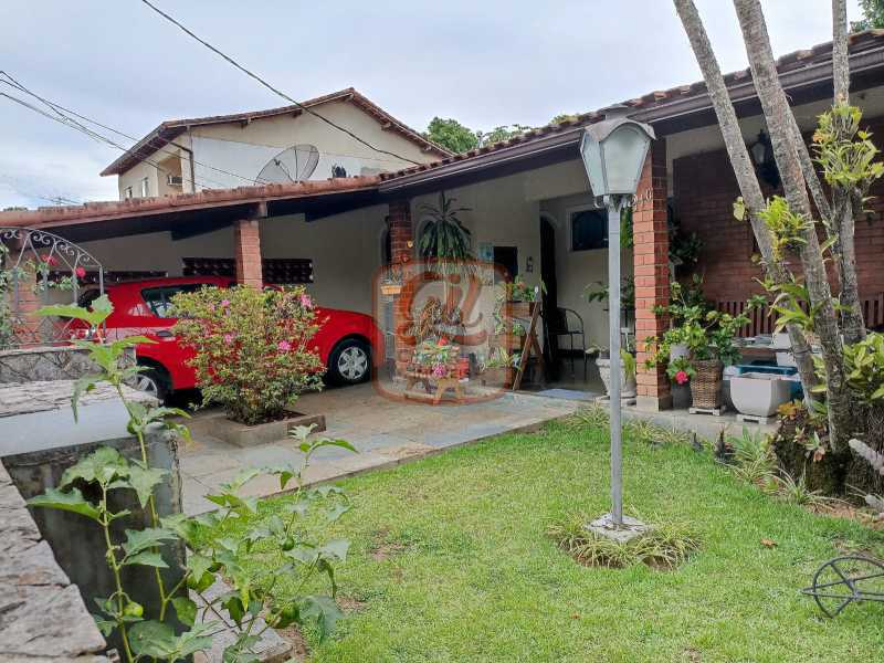 Casa de Condomínio à venda com 3 quartos, 158m² - Foto 3