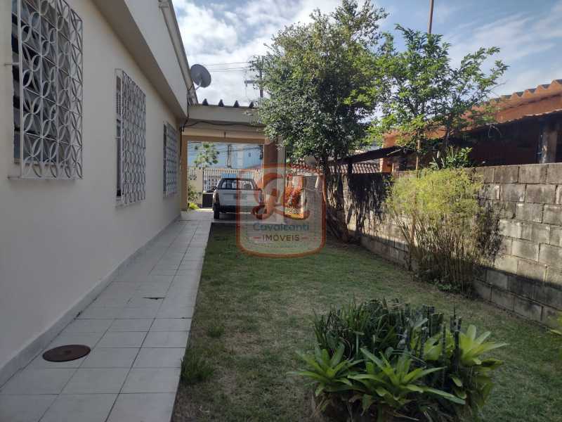 Casa à venda com 3 quartos, 220m² - Foto 5