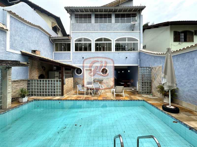 Casa de Condomínio à venda com 3 quartos, 354m² - Foto 4