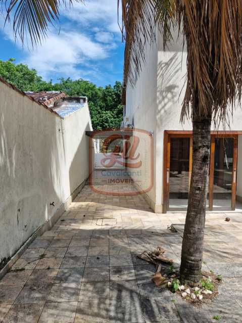 Casa de Condomínio à venda com 4 quartos, 261m² - Foto 16