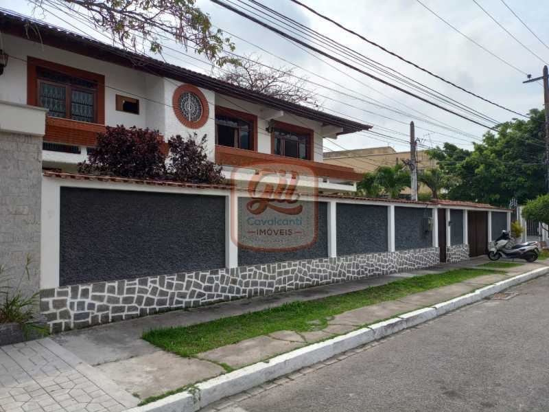 Casa à venda com 4 quartos, 307m² - Foto 8