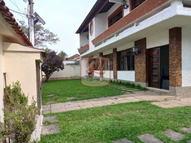 Casa à venda com 4 quartos, 307m² - Foto 5