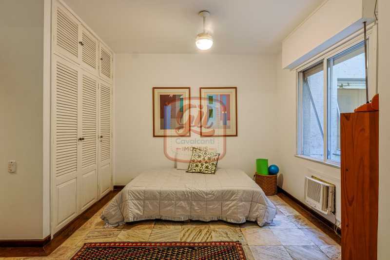 Apartamento à venda com 4 quartos, 238m² - Foto 14