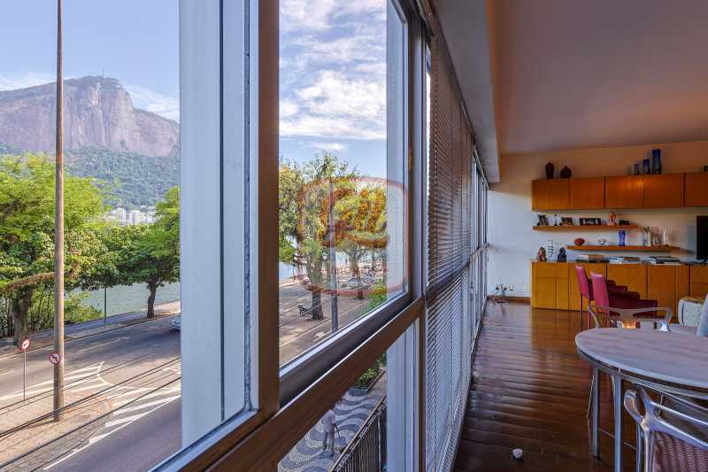 Apartamento à venda com 4 quartos, 238m² - Foto 5