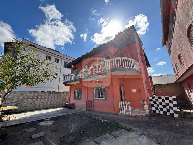 Casa, 5 quartos, 145 m² - Foto 1