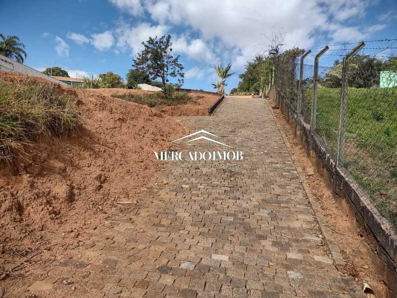 Terreno à venda, 1944m² - Foto 5