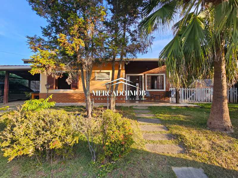 Casa de Vila à venda com 3 quartos, 255m² - Foto 1
