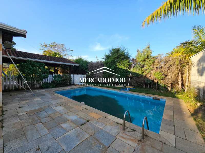Casa de Vila à venda com 3 quartos, 255m² - Foto 12
