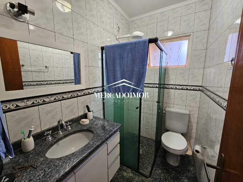 Casa de Vila à venda com 3 quartos, 255m² - Foto 22