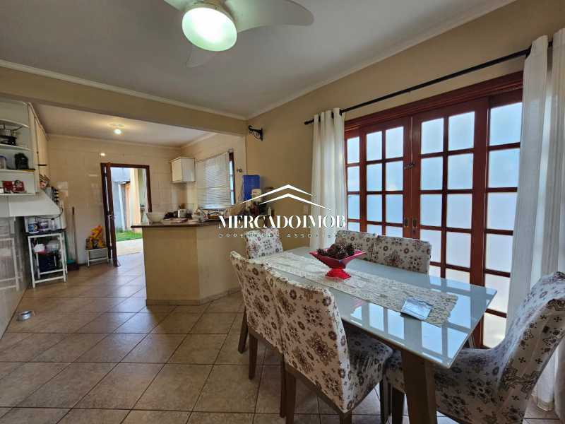 Casa de Vila à venda com 3 quartos, 255m² - Foto 25