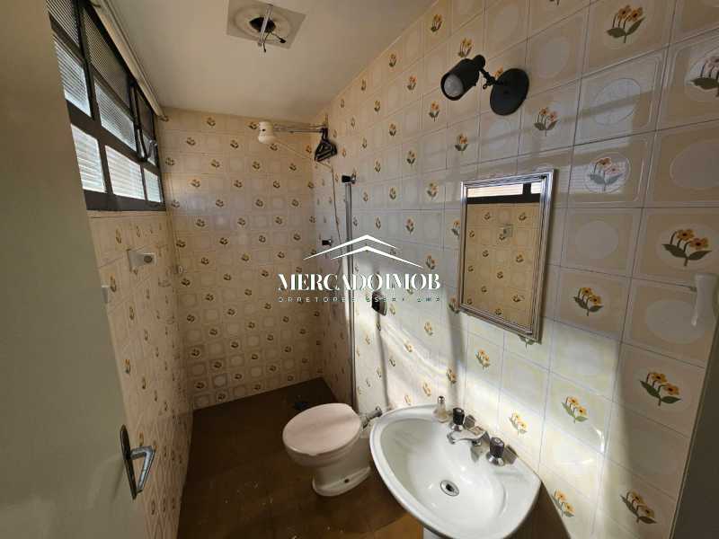 Casa para alugar com 4 quartos, 275m² - Foto 30