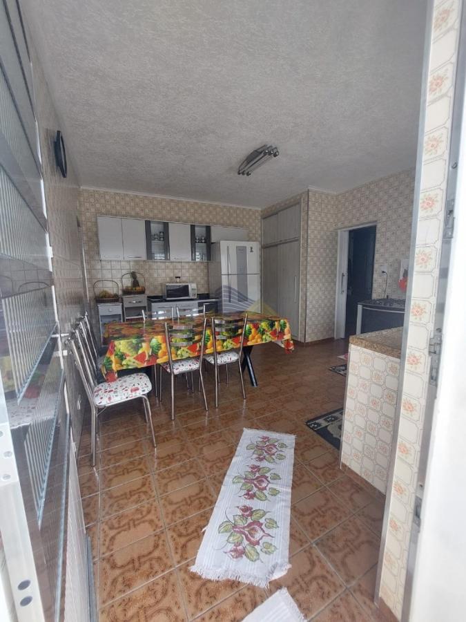 Casa à venda com 3 quartos - Foto 1