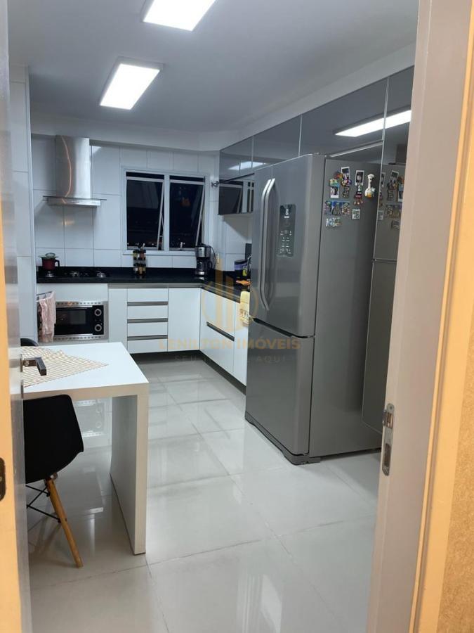 Apartamento, 3 quartos, 128 m² - Foto 1