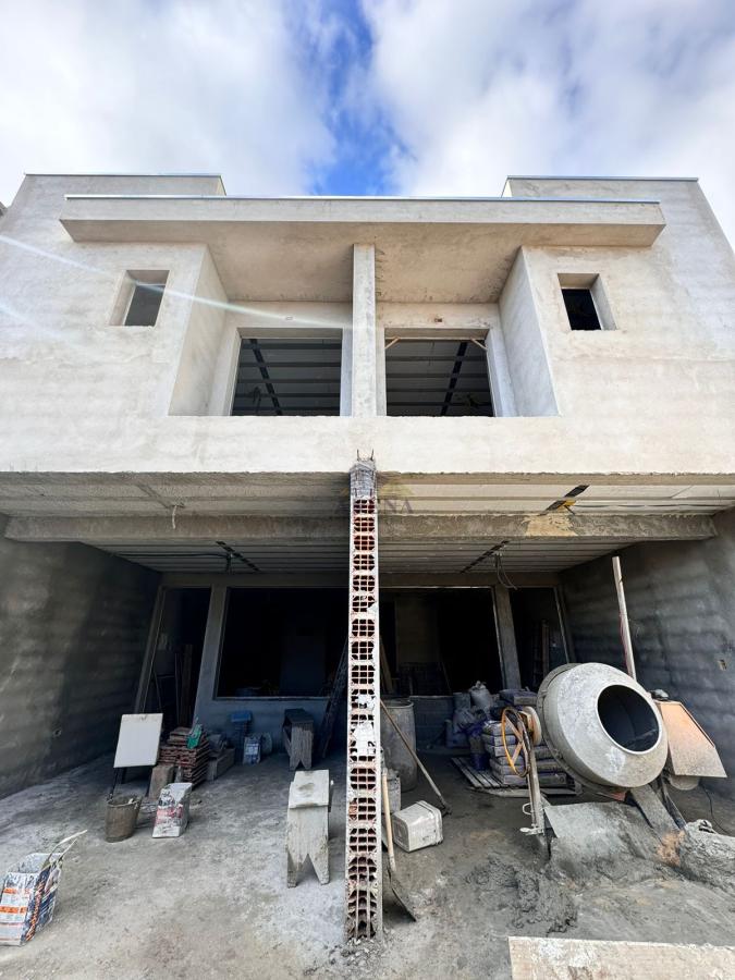 Casa à venda com 2 quartos - Foto 1