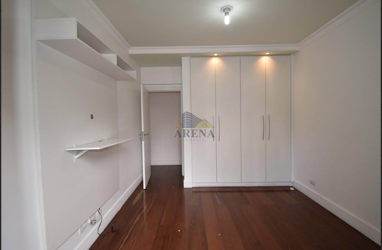 Apartamento à venda com 3 quartos - Foto 12