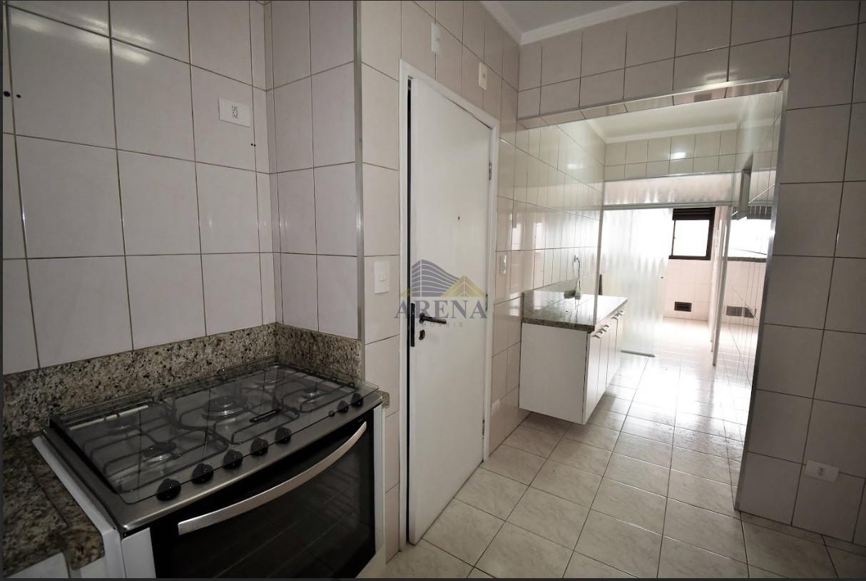 Apartamento à venda com 3 quartos - Foto 5