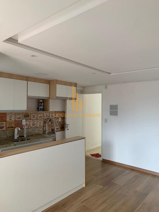 Apartamento à venda com 2 quartos, 46m² - Foto 2