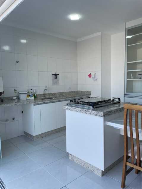 Cobertura à venda com 2 quartos, 108m² - Foto 17