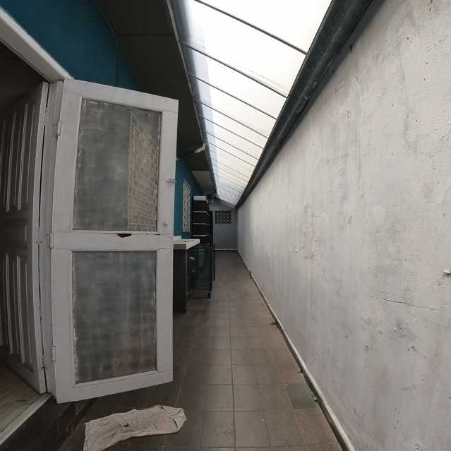 Casa Comercial à venda e aluguel com 3 quartos, 195m² - Foto 7