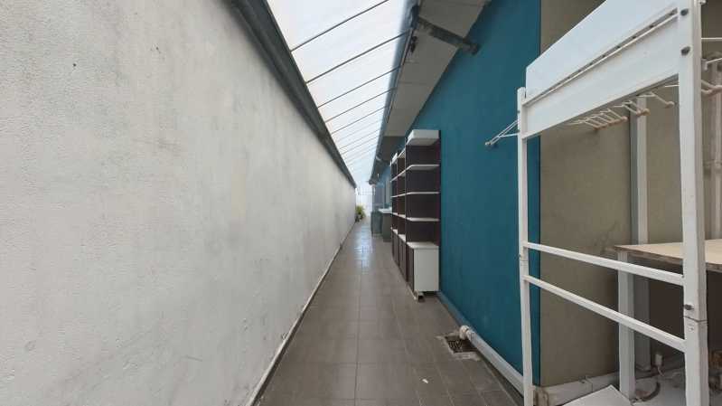Casa Comercial à venda e aluguel com 3 quartos, 195m² - Foto 14