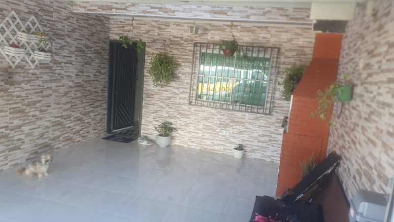 Casa à venda com 2 quartos, 78m² - Foto 11