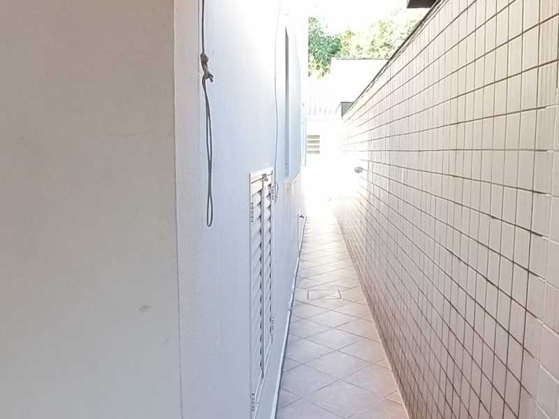 Casa, 3 quartos, 374 m² - Foto 23
