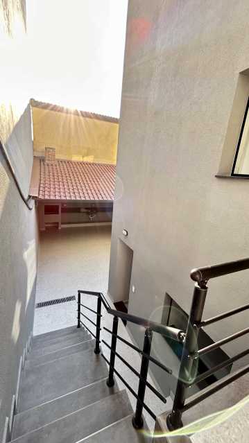 Casa à venda com 3 quartos, 192m² - Foto 3