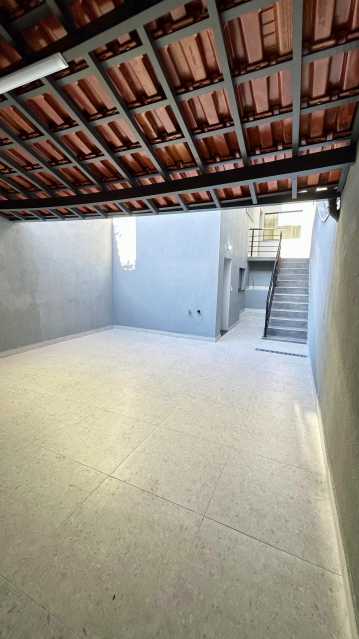 Casa à venda com 3 quartos, 192m² - Foto 5