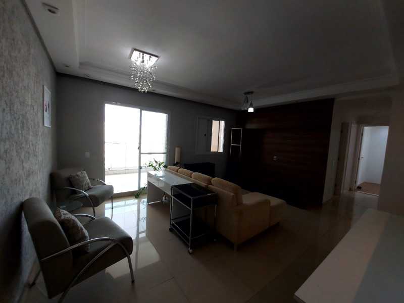 Apartamento para alugar com 3 quartos, 107m² - Foto 6