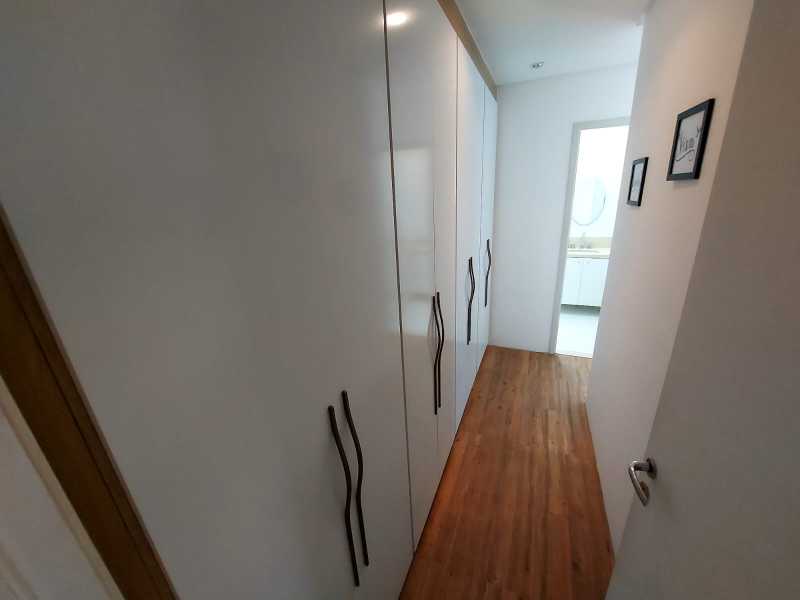 Apartamento para alugar com 3 quartos, 107m² - Foto 12