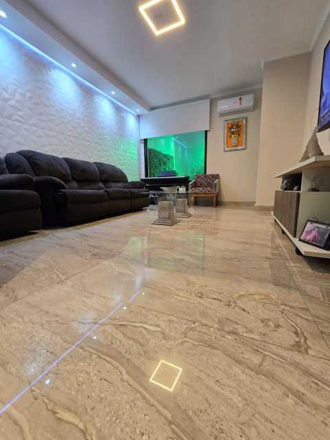 Casa para alugar com 3 quartos, 198m² - Foto 4