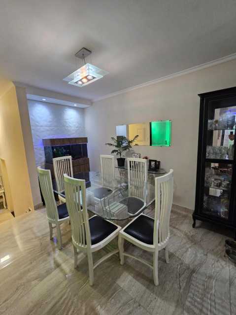 Casa para alugar com 3 quartos, 198m² - Foto 14