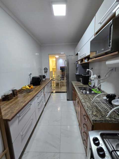 Casa para alugar com 3 quartos, 198m² - Foto 7