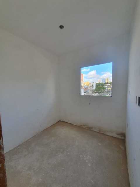 Apartamento à venda com 2 quartos, 60m² - Foto 2