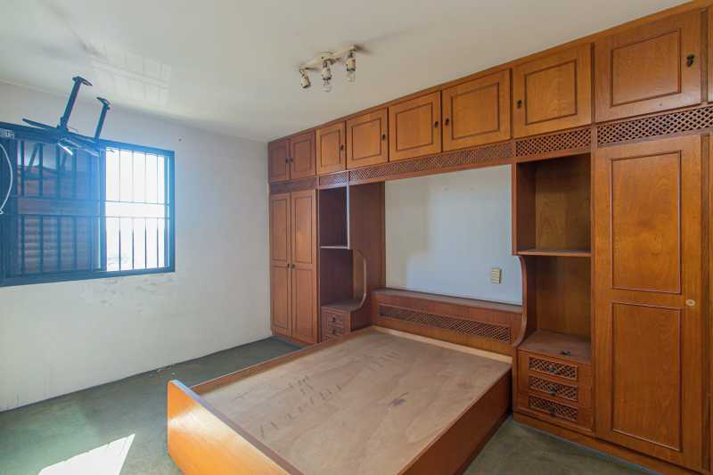Apartamento à venda com 5 quartos, 145m² - Foto 6