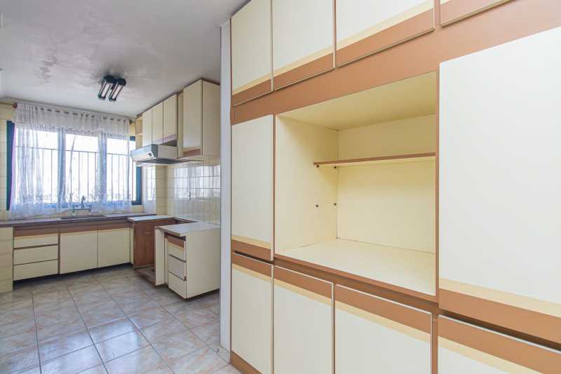 Apartamento à venda com 5 quartos, 145m² - Foto 4