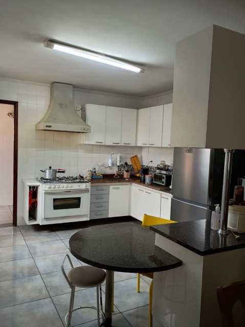 Casa, 3 quartos, 308 m² - Foto 2