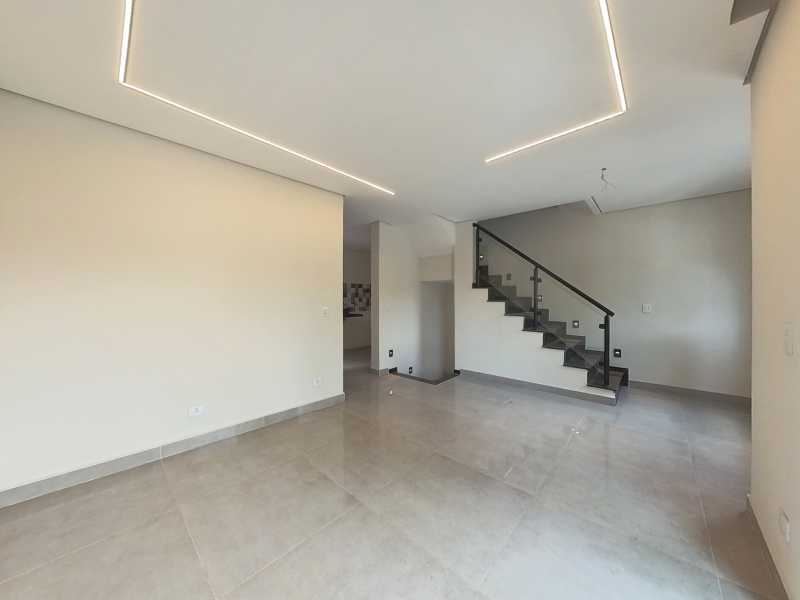Casa à venda com 3 quartos, 128m² - Foto 5