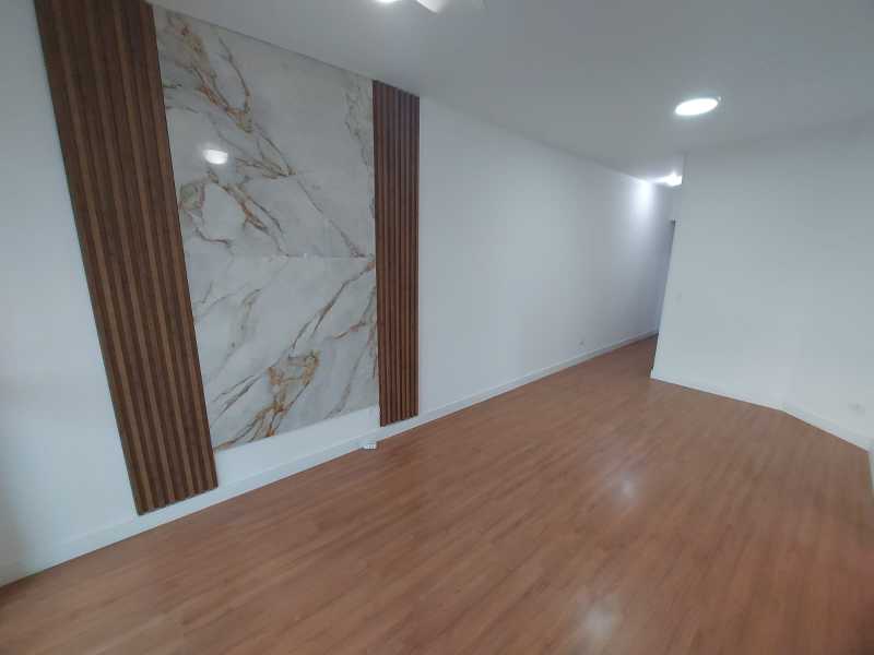 Apartamento, 3 quartos, 80 m² - Foto 1