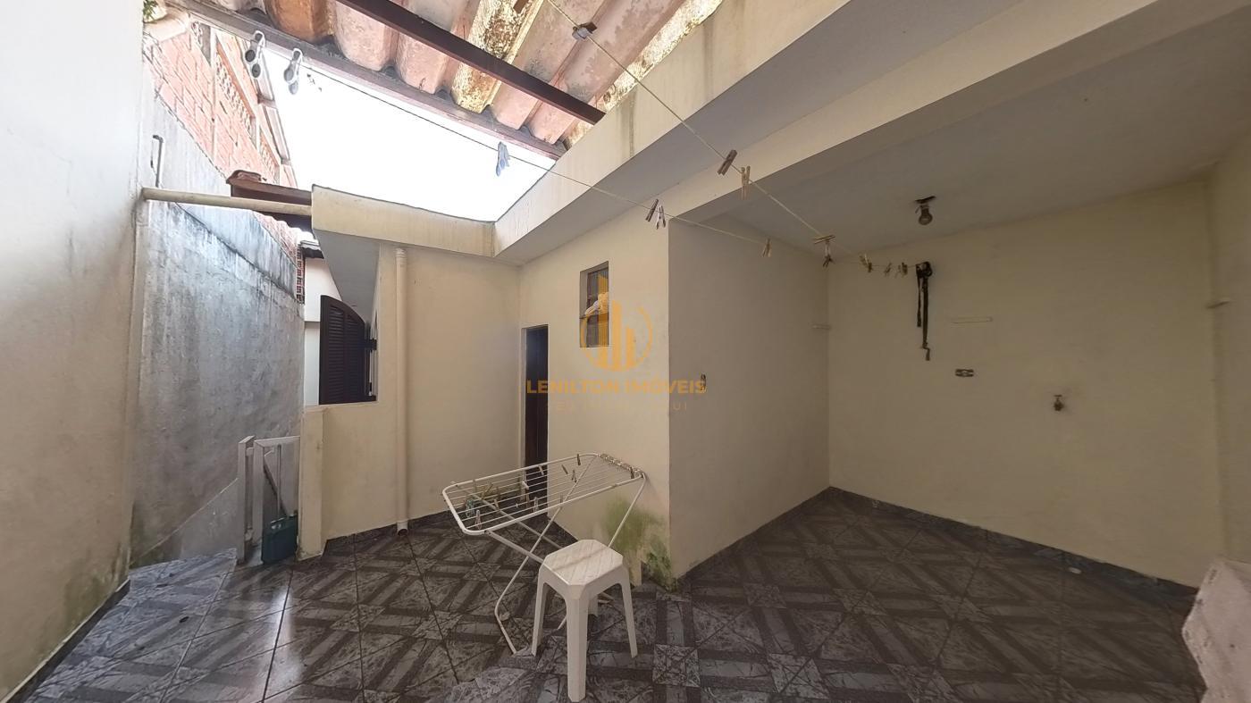 Casa, 3 quartos, 156 m² - Foto 3