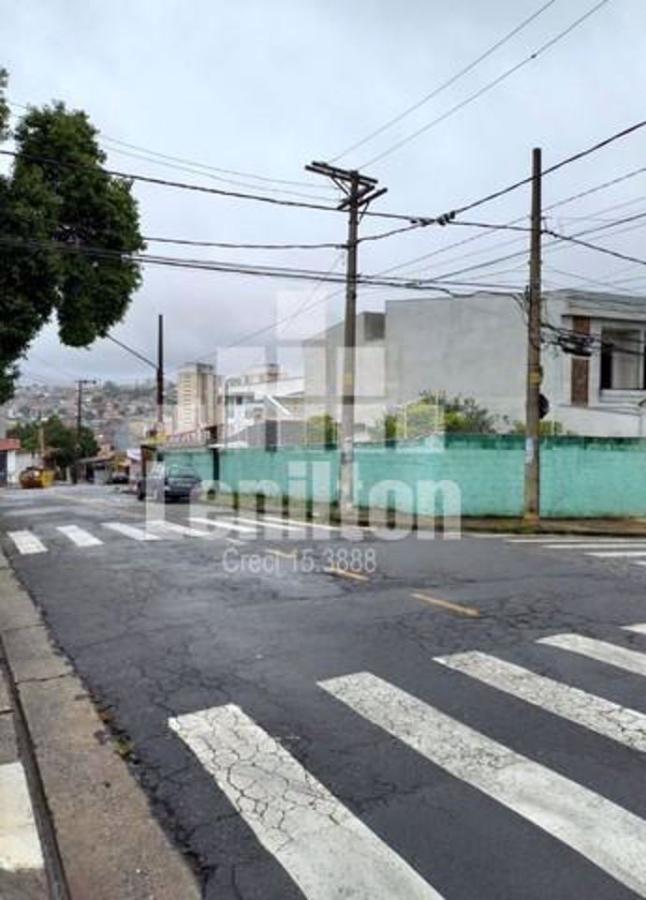 Casa à venda com 1 quarto, 240 - Foto 1